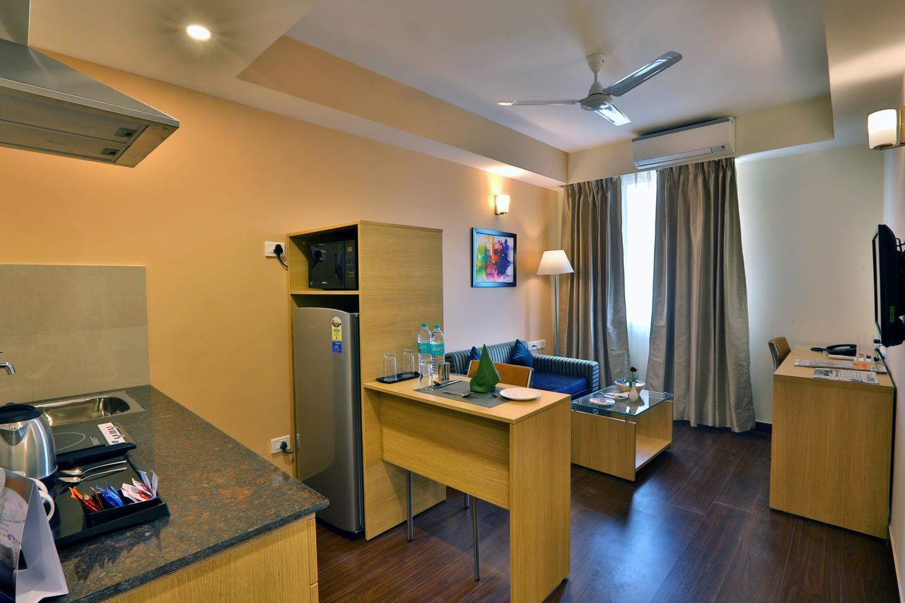 Starlit Suites Neemrana Kültér fotó