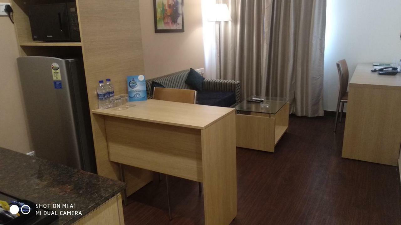 Starlit Suites Neemrana Kültér fotó